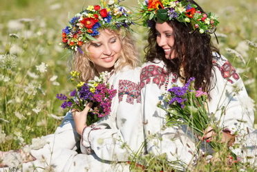 ПОГУЛЯЕМ НА ИВАНА КУПАЛА